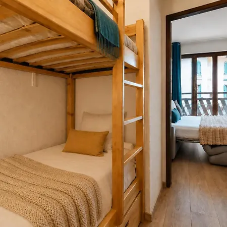 Le Sapi 1e Balcon Panoramique Aiguilles Rouges Avec Parking Gratuit 아파트