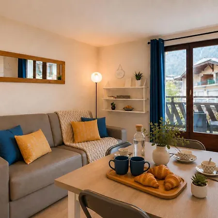 Le Sapi 1e Balcon Panoramique Aiguilles Rouges Avec Parking Gratuit 아파트 샤모니
